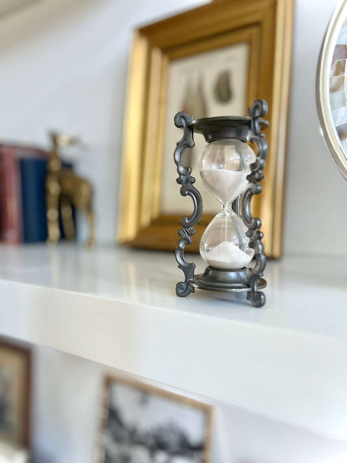 Mini metal hourglass (5 mins)
