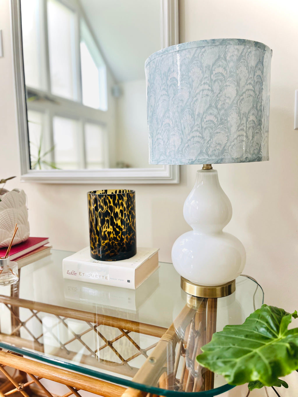 White glass table lamp 24”