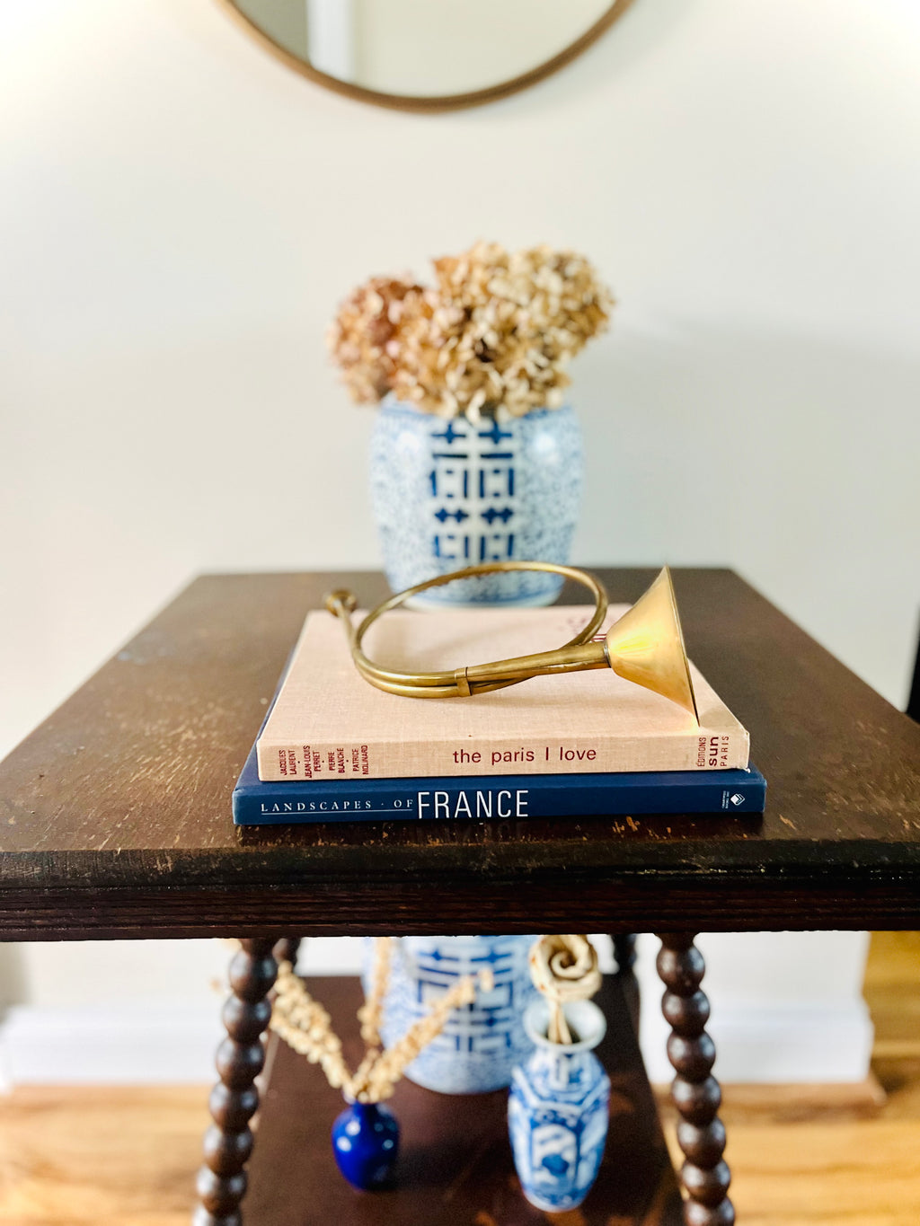 Brass horn 13” wide