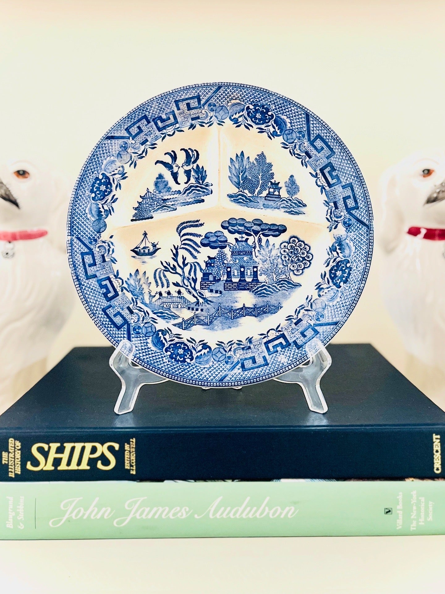 Blue Willow divided plate