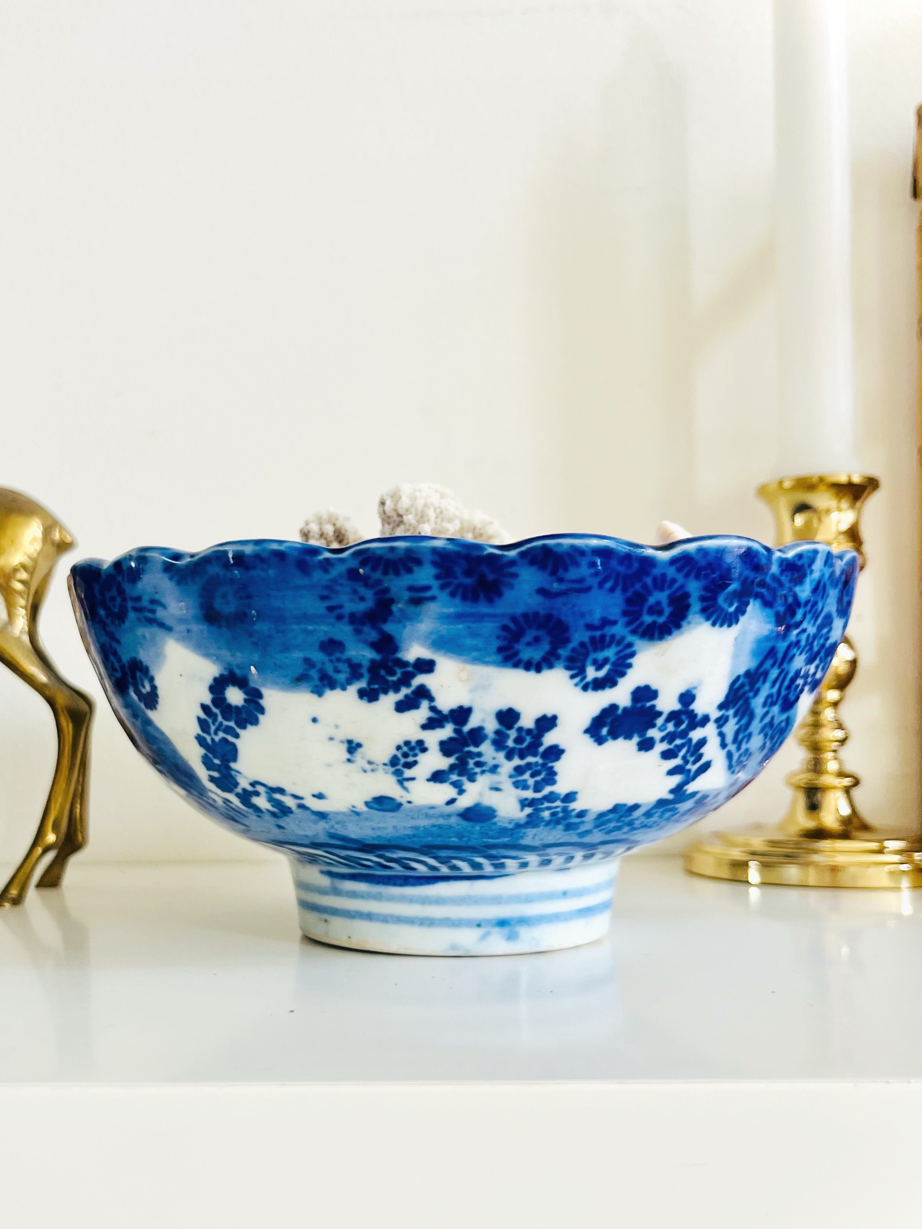 Blue & white antique rice bowl