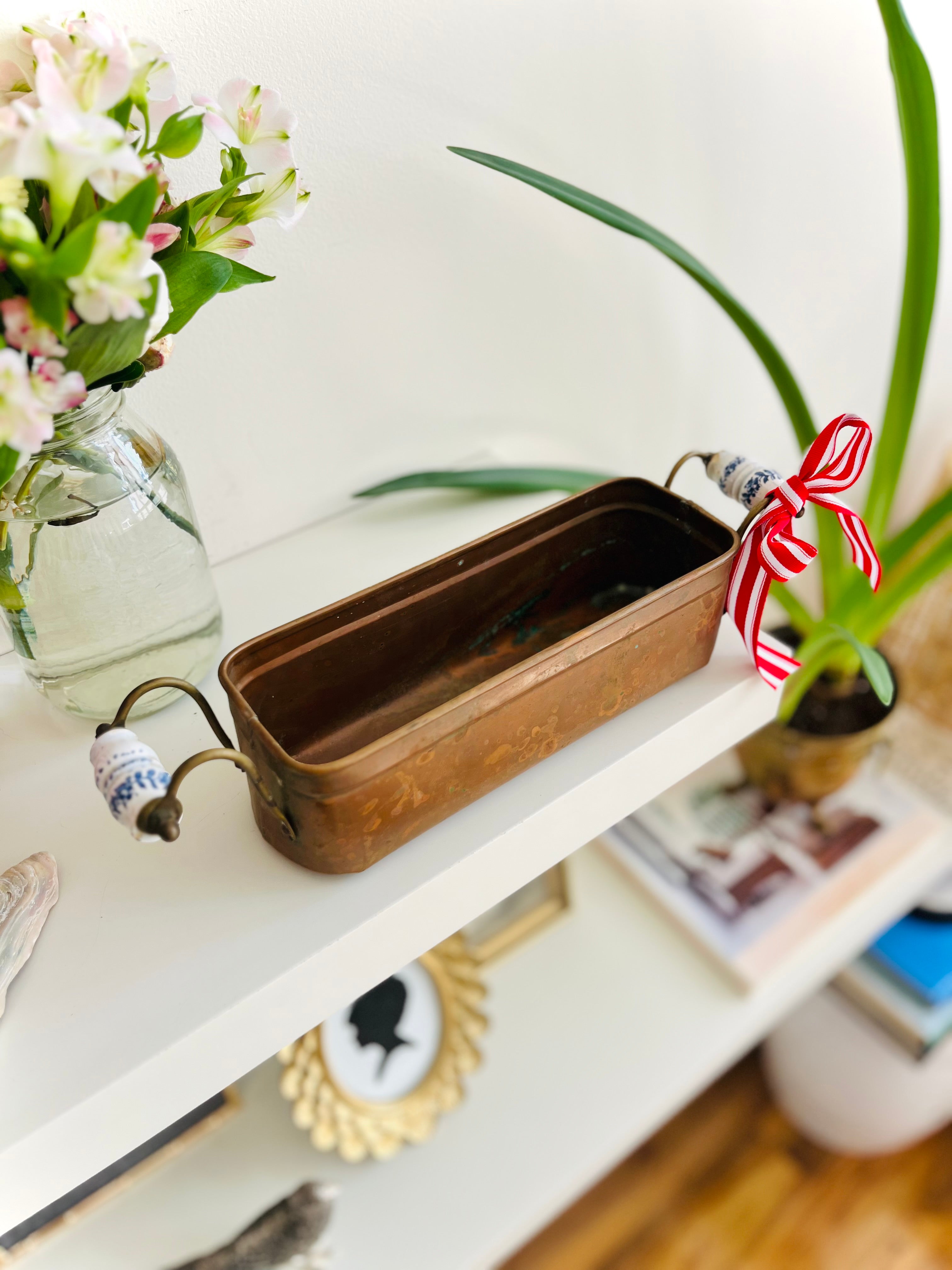 Copper antique jardiniere