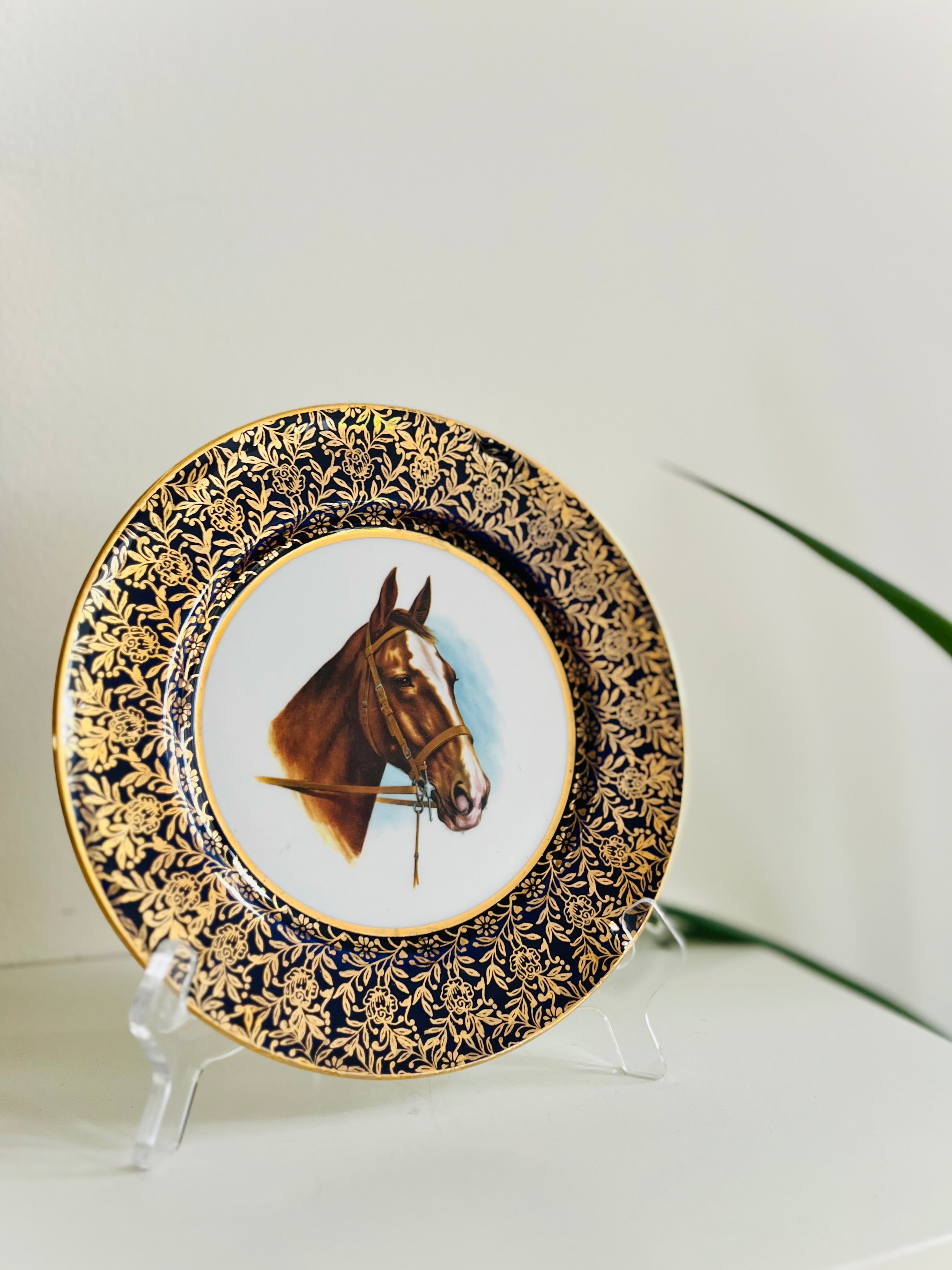 Horse portrait plate 8 1/4”