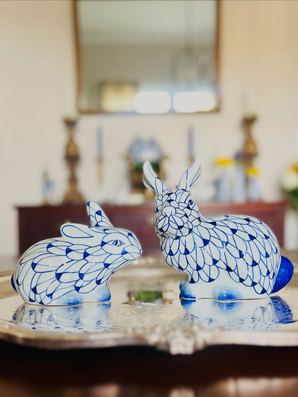 Blue & white porcelain bunny (large)