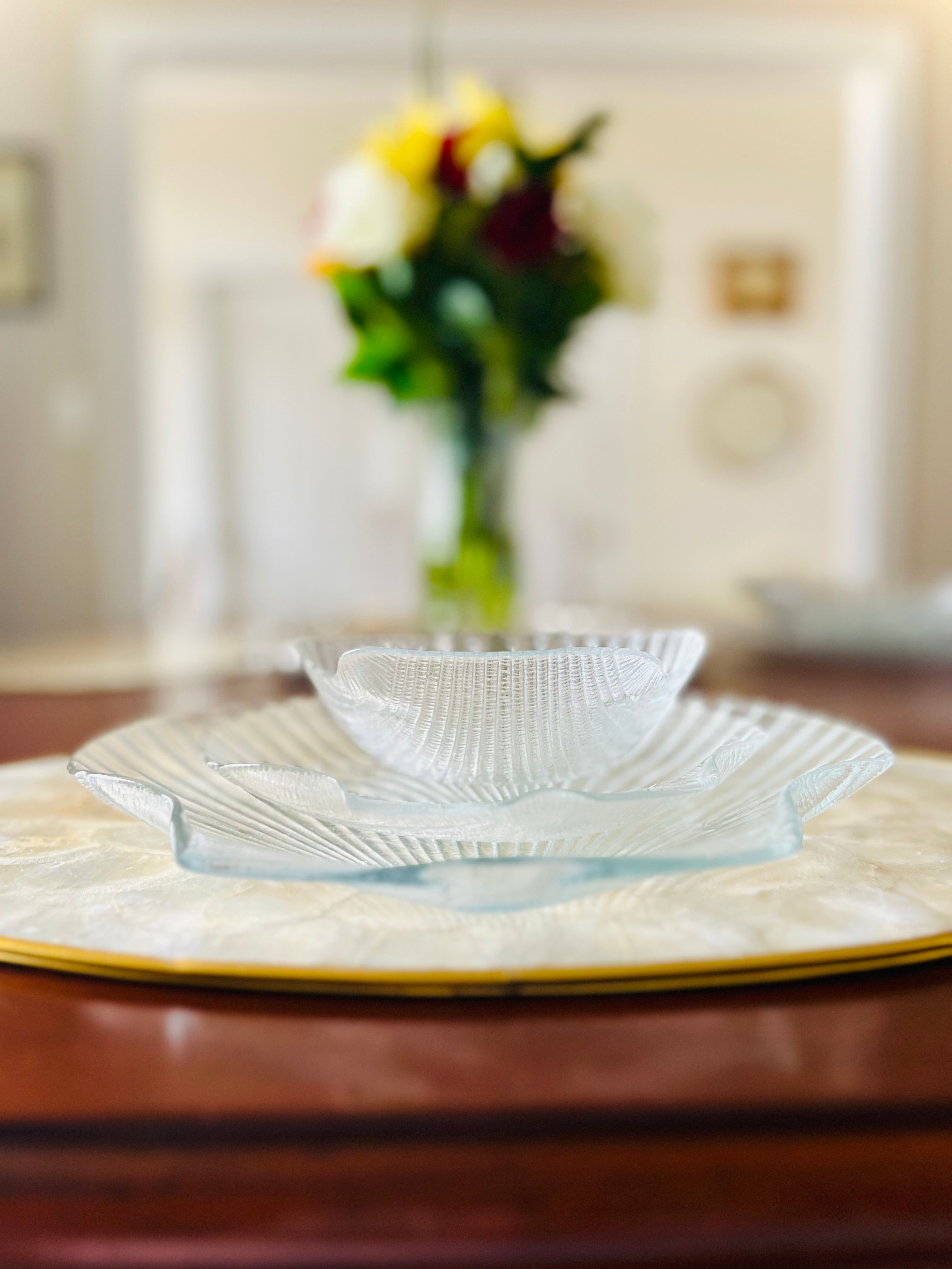 Arcoroc 12 piece shell dining set
