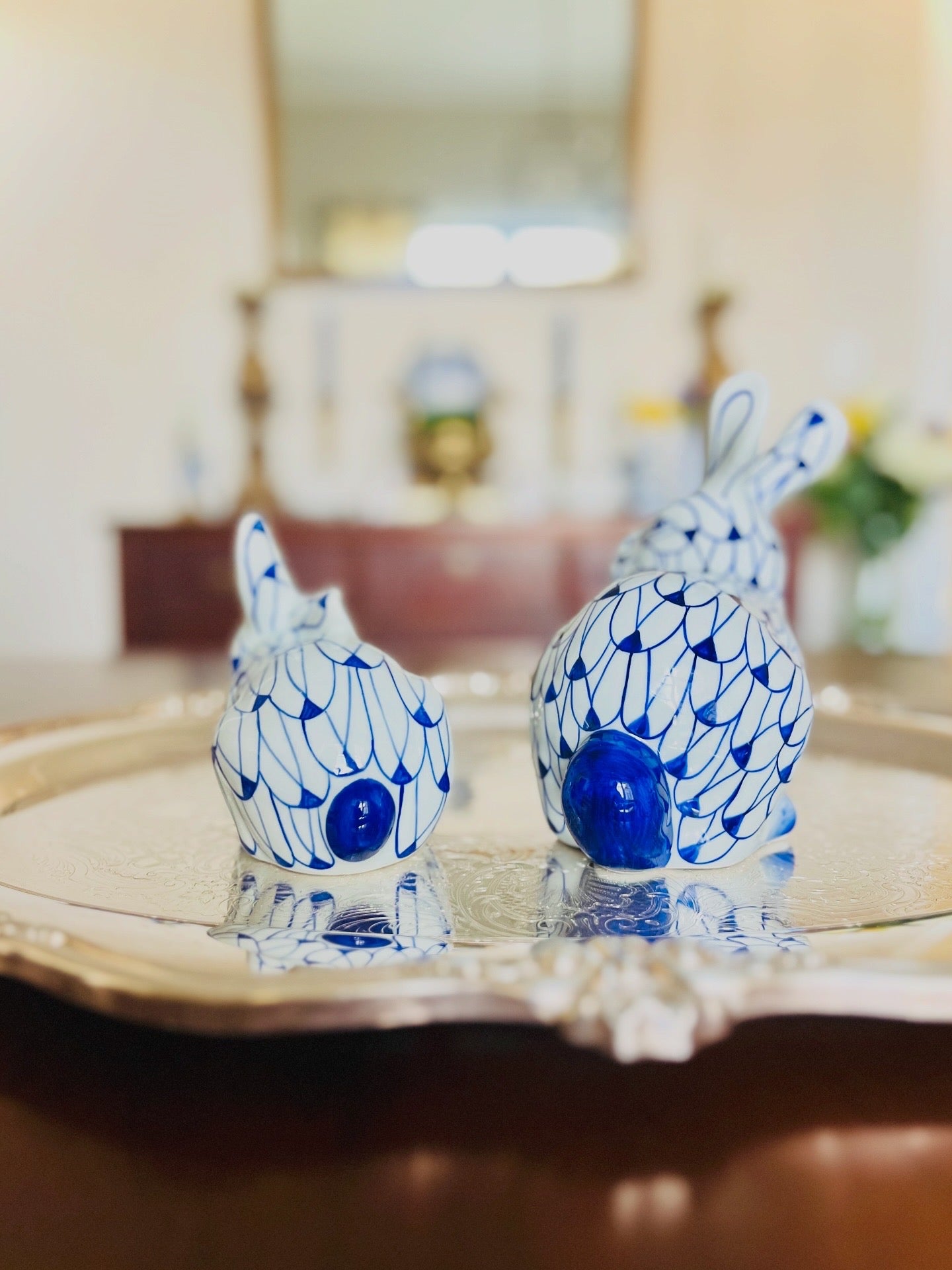 Blue & white porcelain bunny (large)