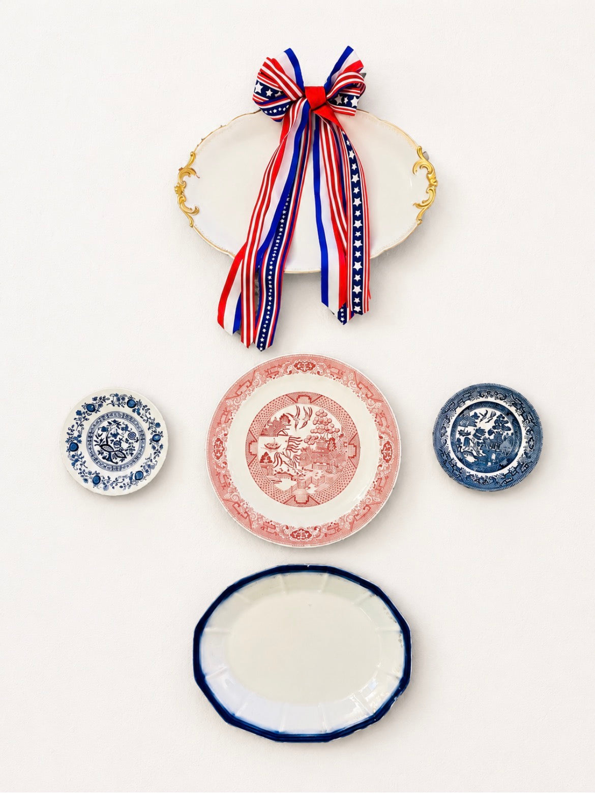 Patriotic plate wall (5 total)