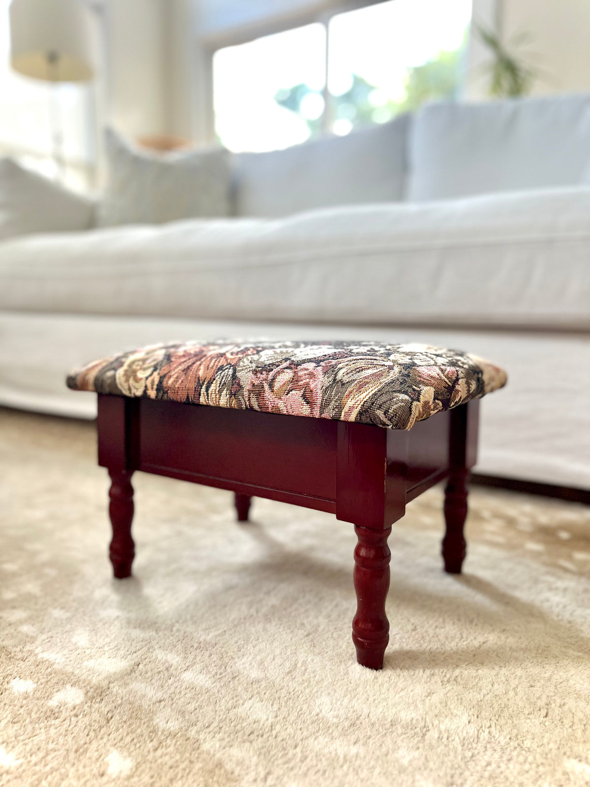 Floral footstool/ottaman