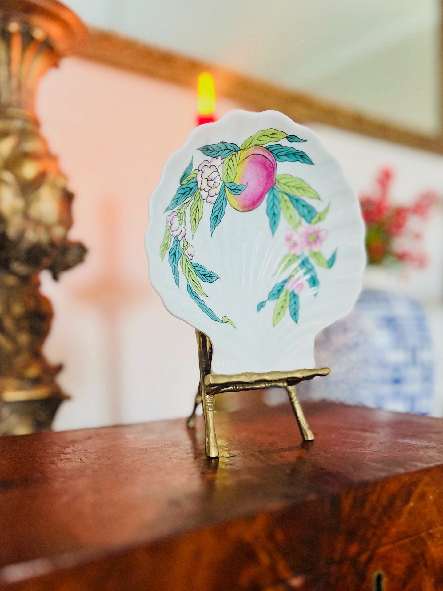 Porcelain Paris shell dish