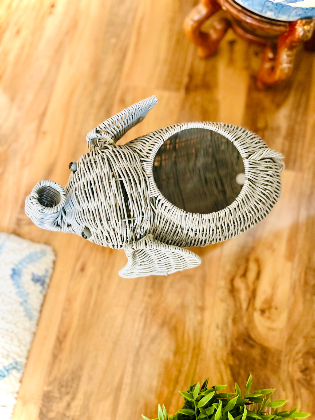 Elephant planter