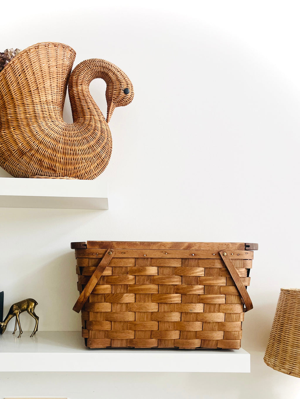 Basketville picnic basket