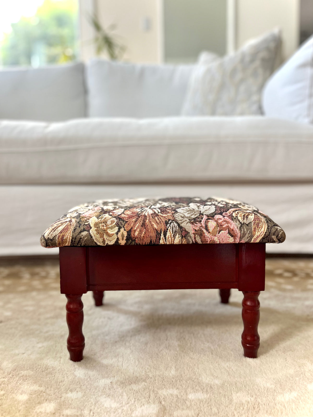 Floral footstool/ottaman